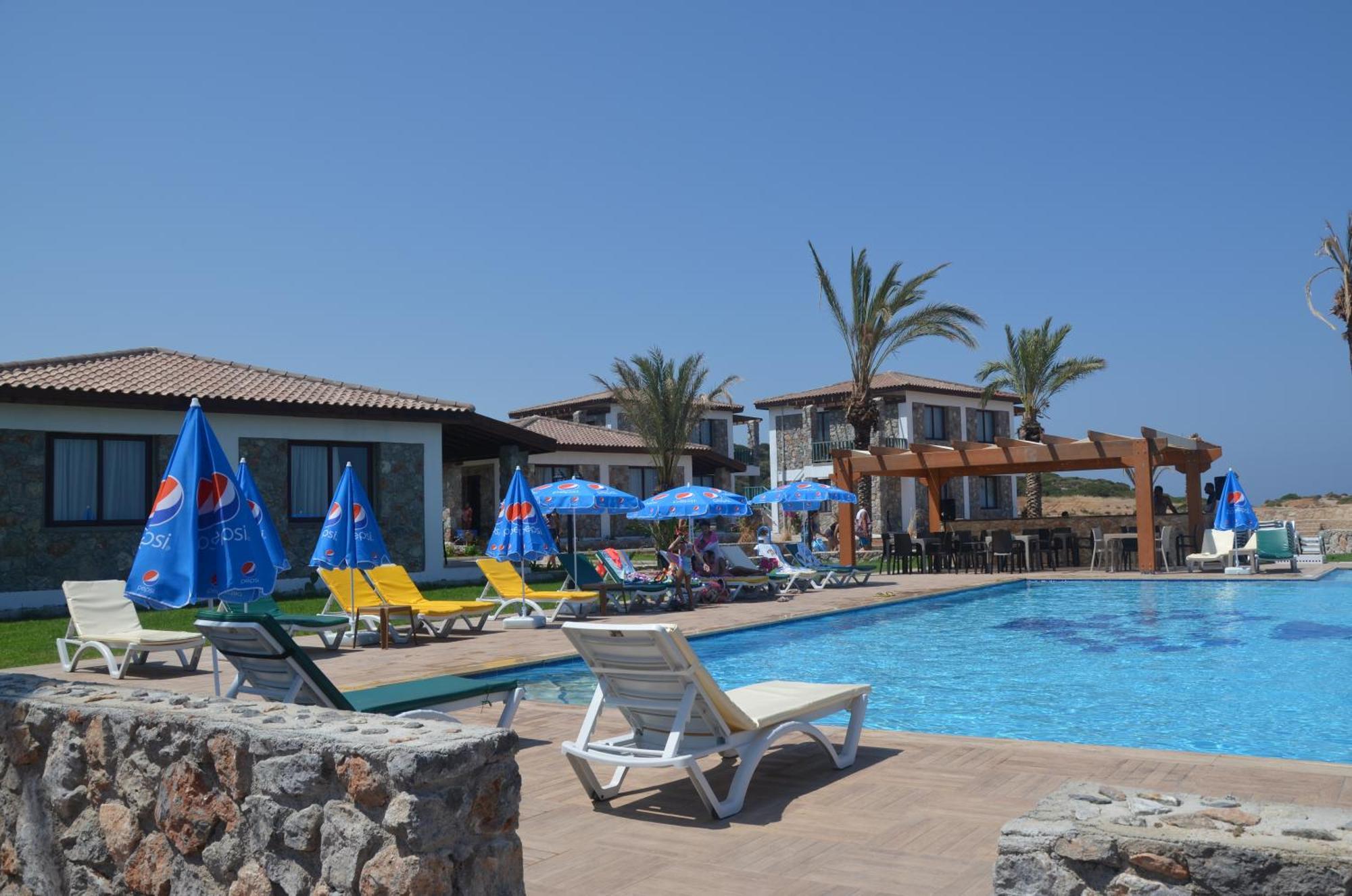 Ardic Agaci Holiday Village 파마구스타 외부 사진